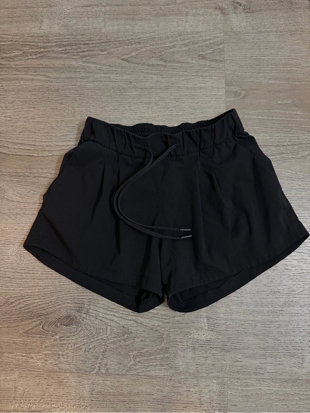 lululemon athletica Black Elastic Waist Run Shorts